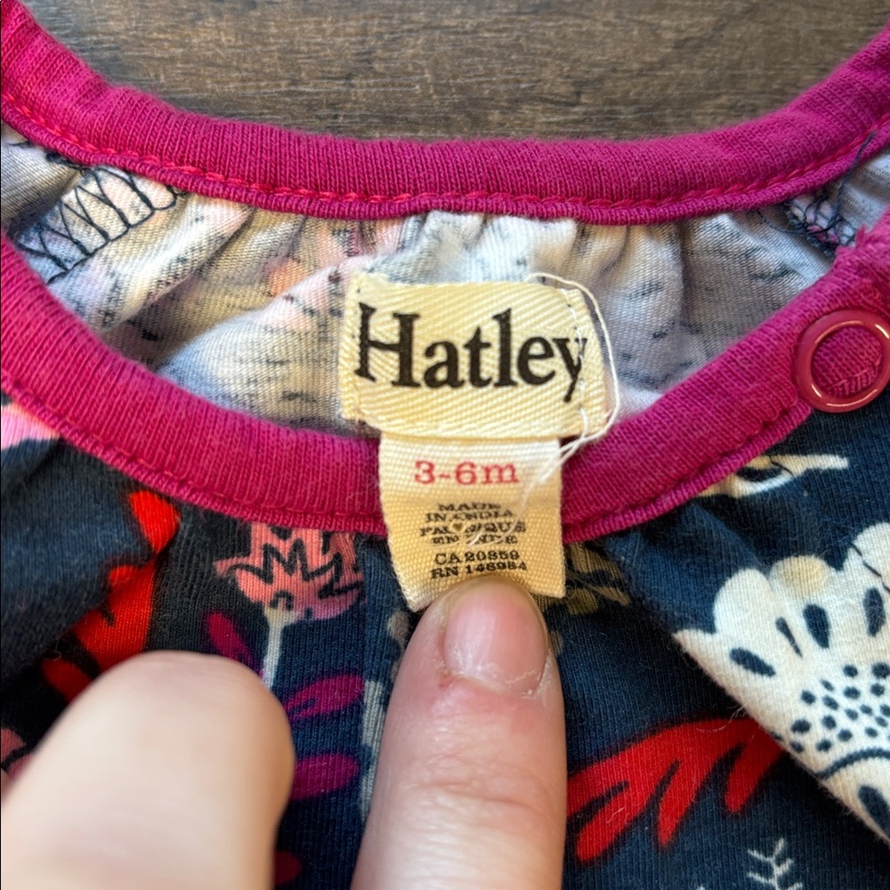 Hatley 2pc set - Picture 4 of 6
